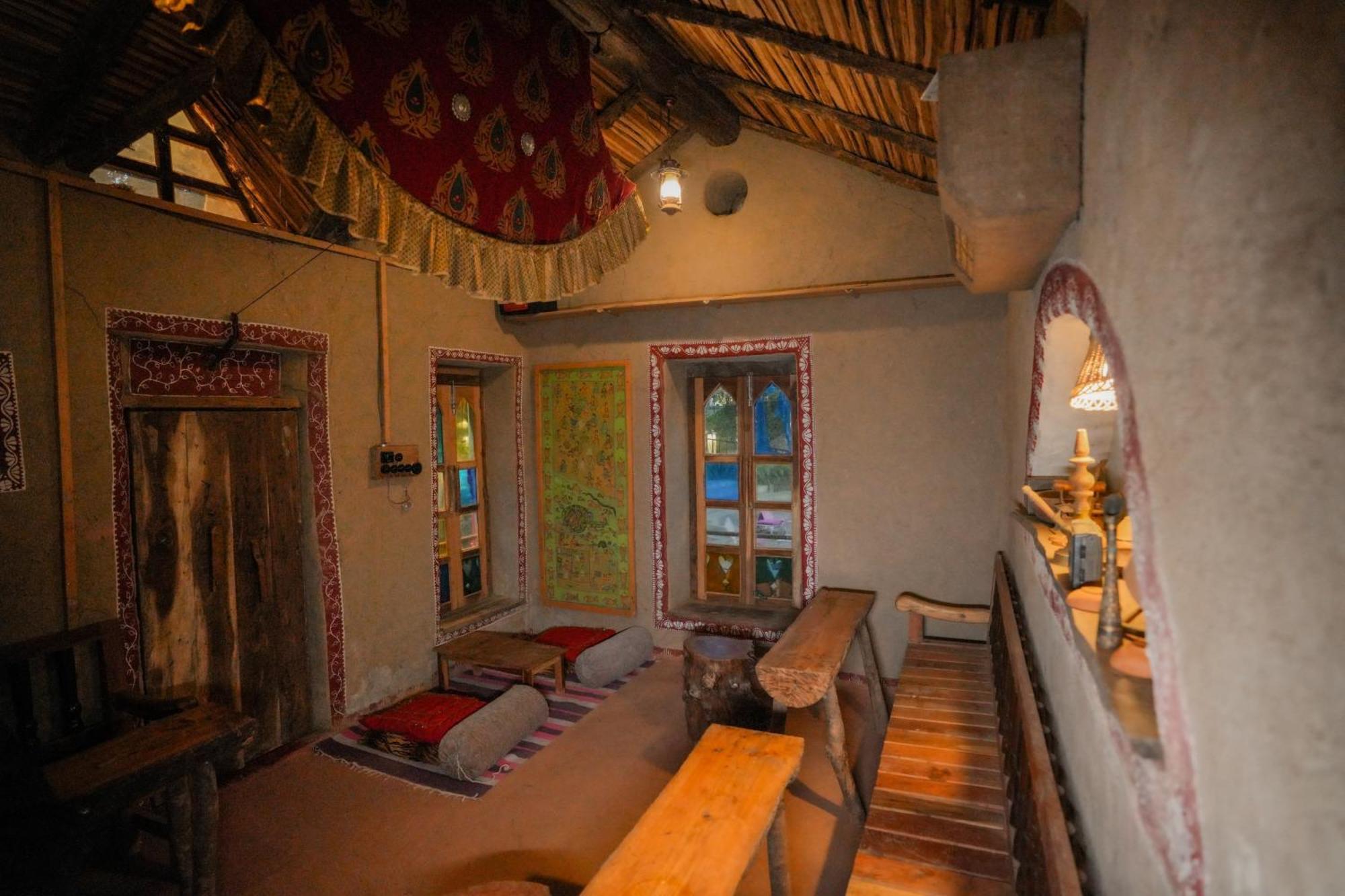 The Den Corbett Resort Chilkiya Range Exterior photo