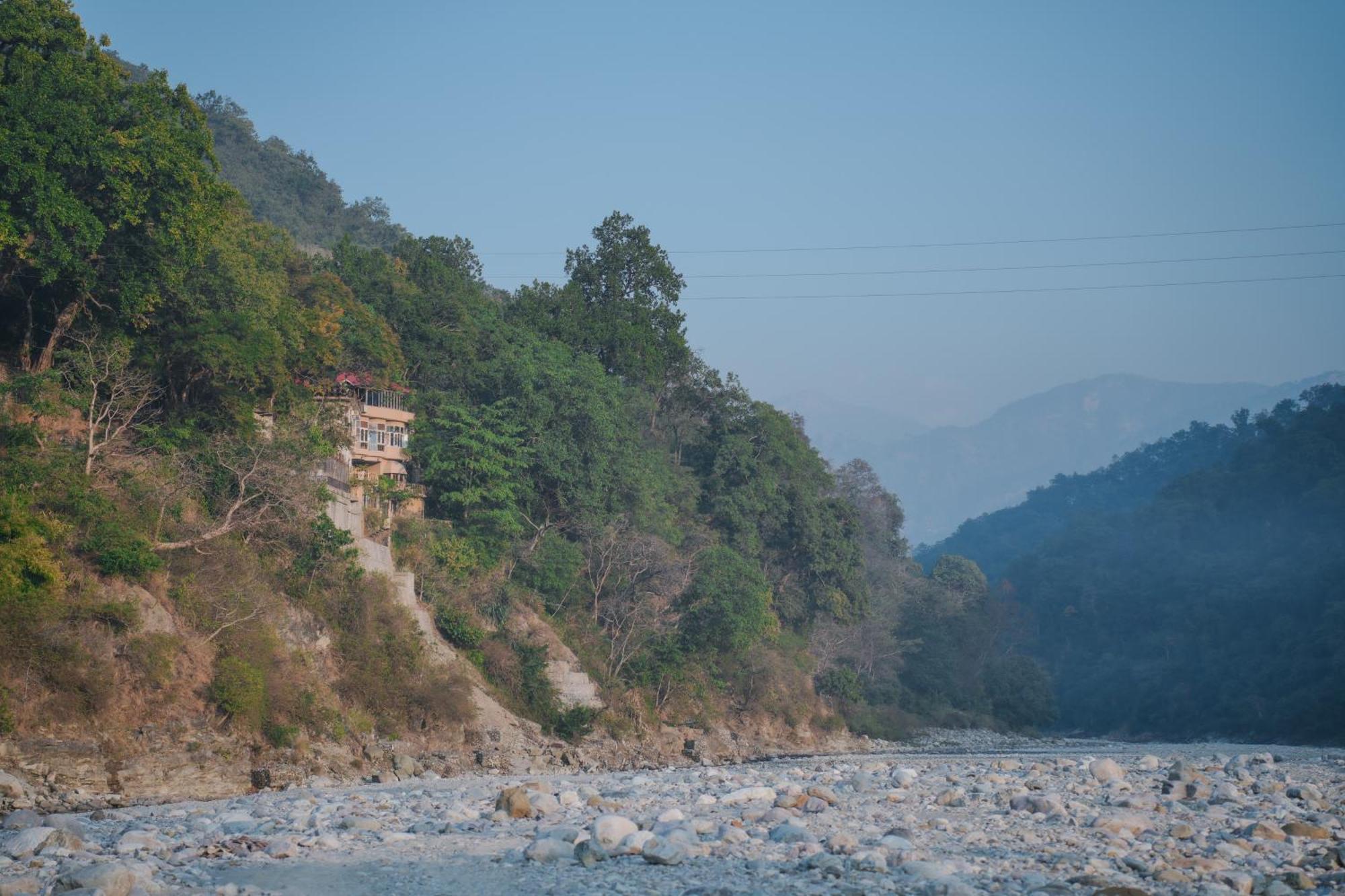 The Den Corbett Resort Chilkiya Range Exterior photo