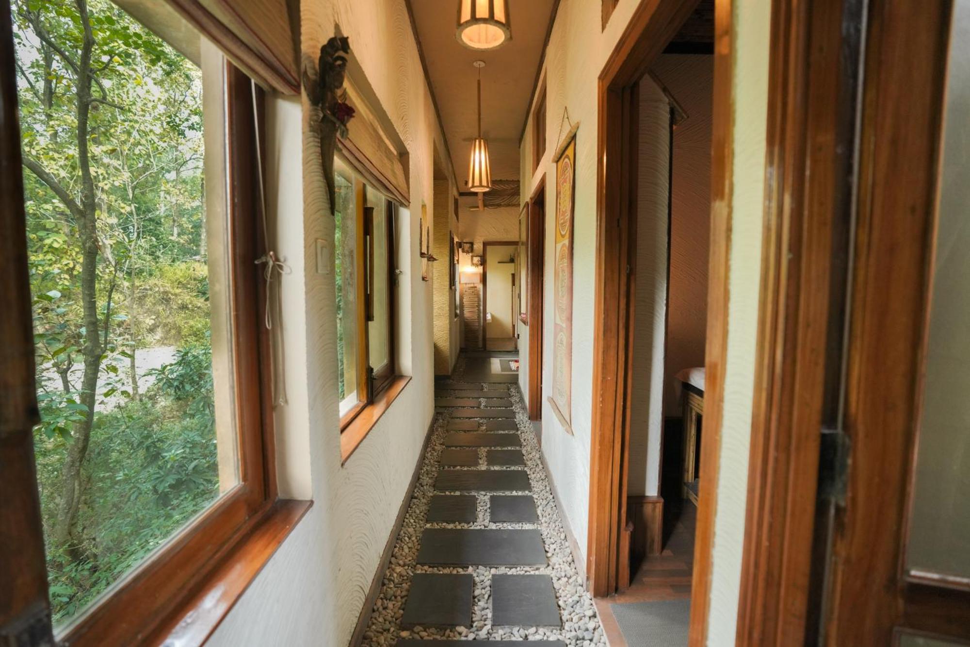 The Den Corbett Resort Chilkiya Range Exterior photo
