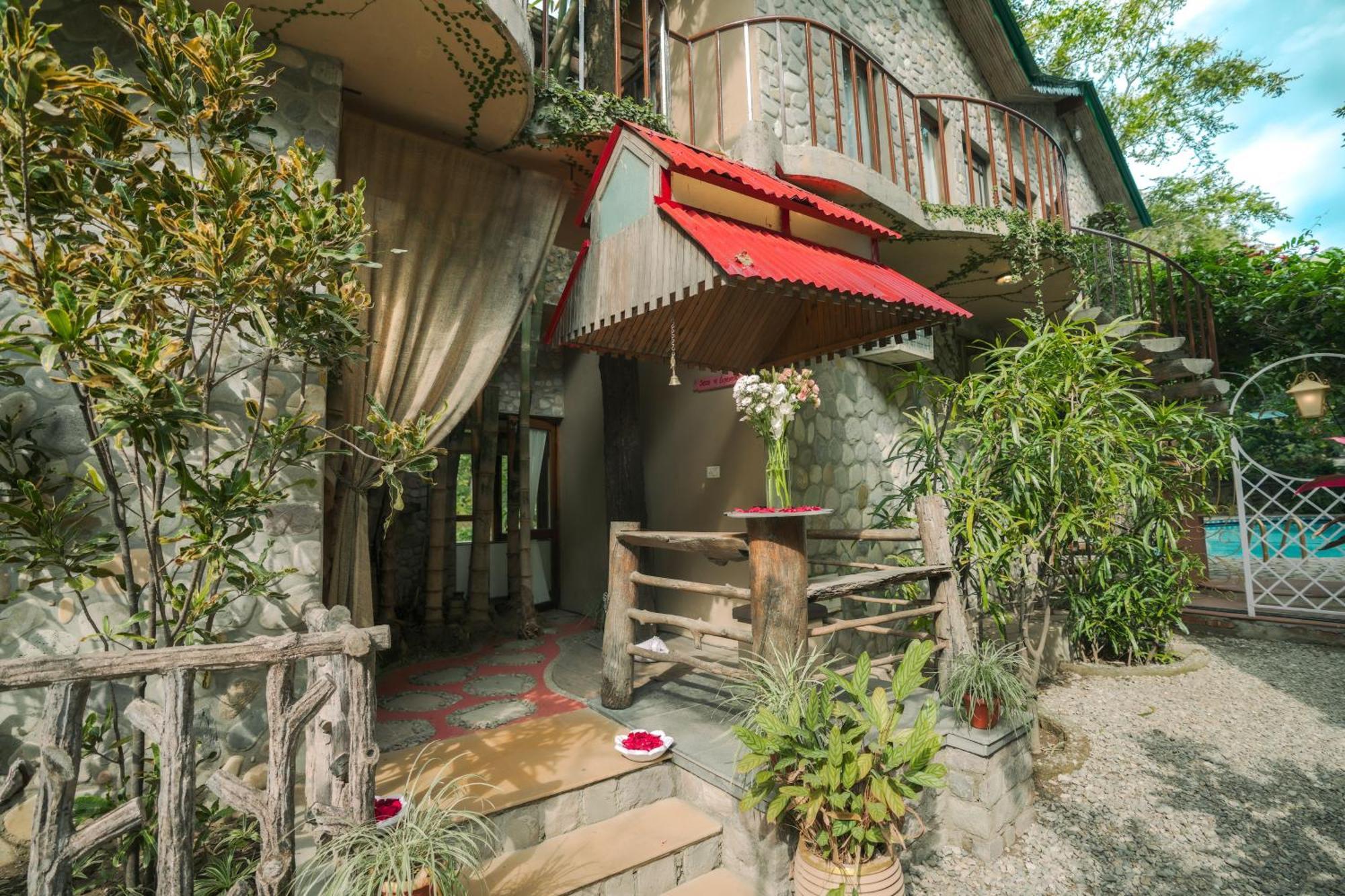 The Den Corbett Resort Chilkiya Range Exterior photo