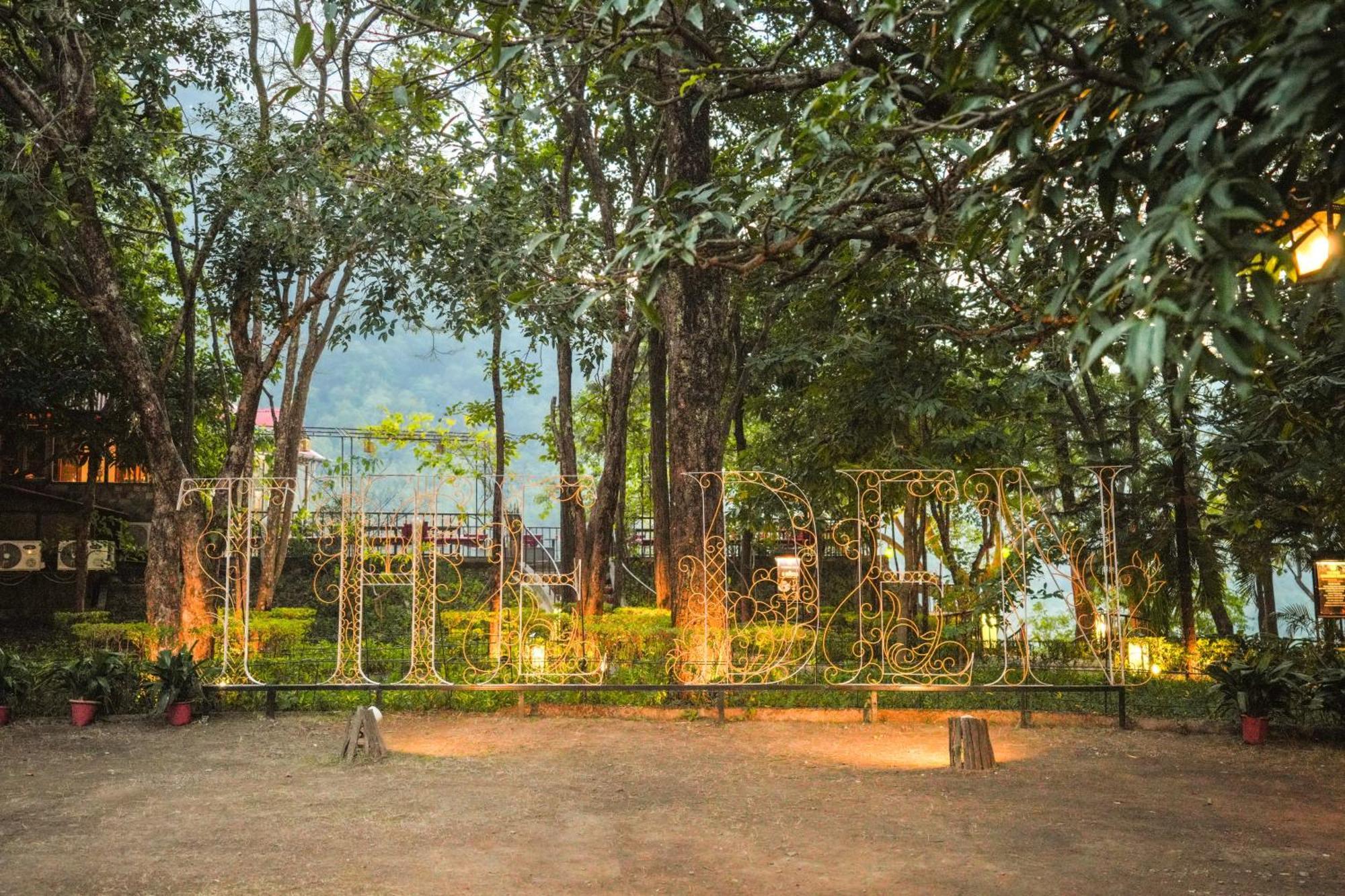 The Den Corbett Resort Chilkiya Range Exterior photo